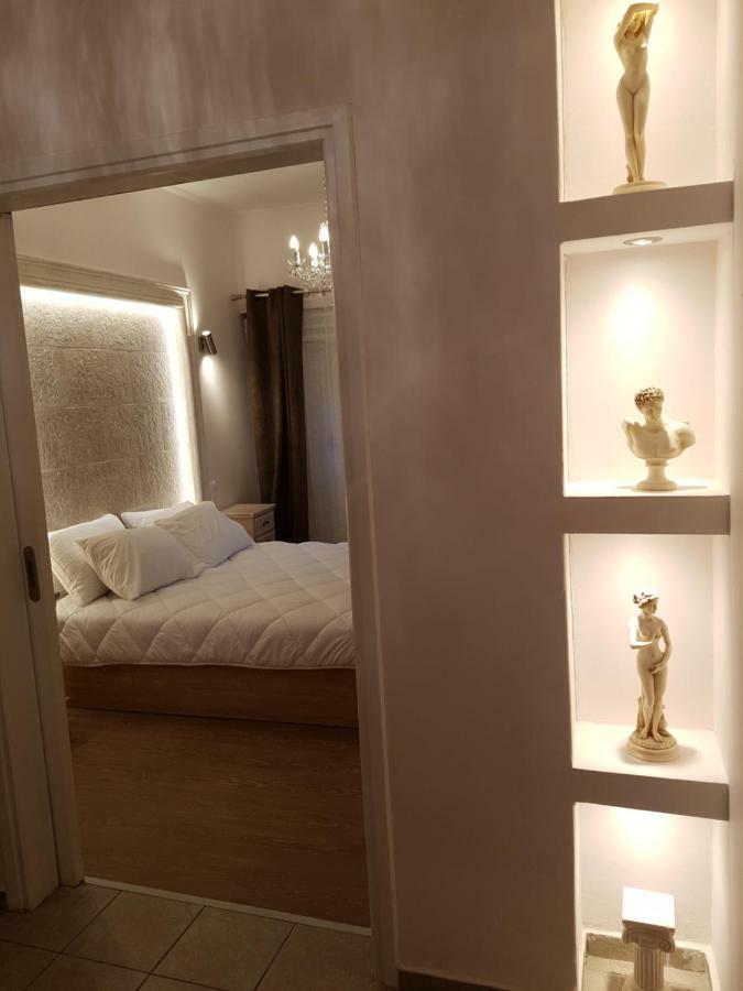 John Beauty 50M2, Metro And Acropolis 5' Apartment เอเธนส์ ภายนอก รูปภาพ